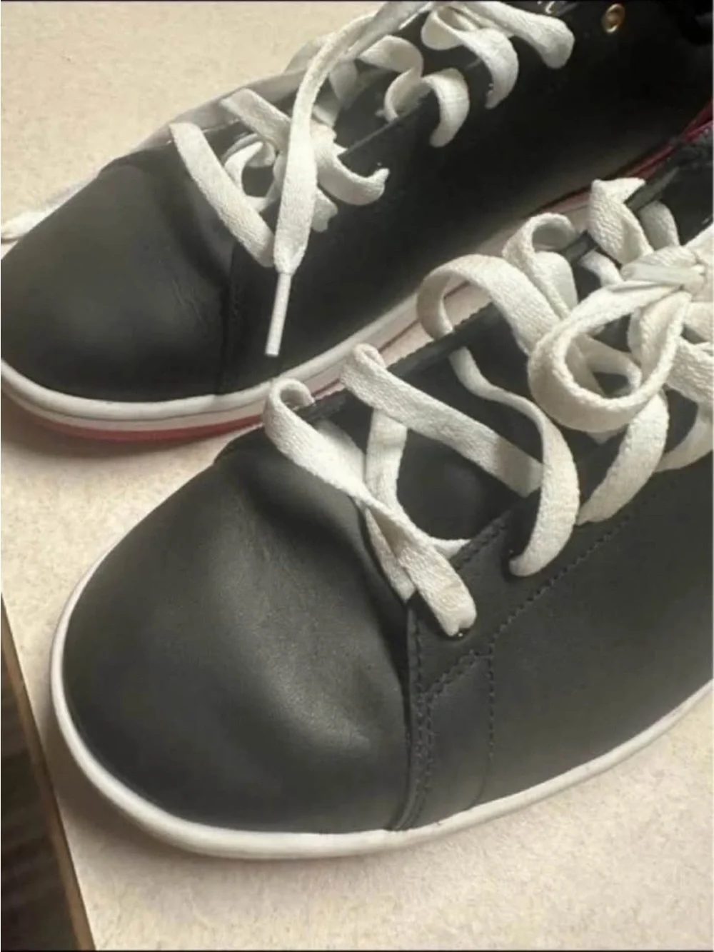 Jordan sleek low